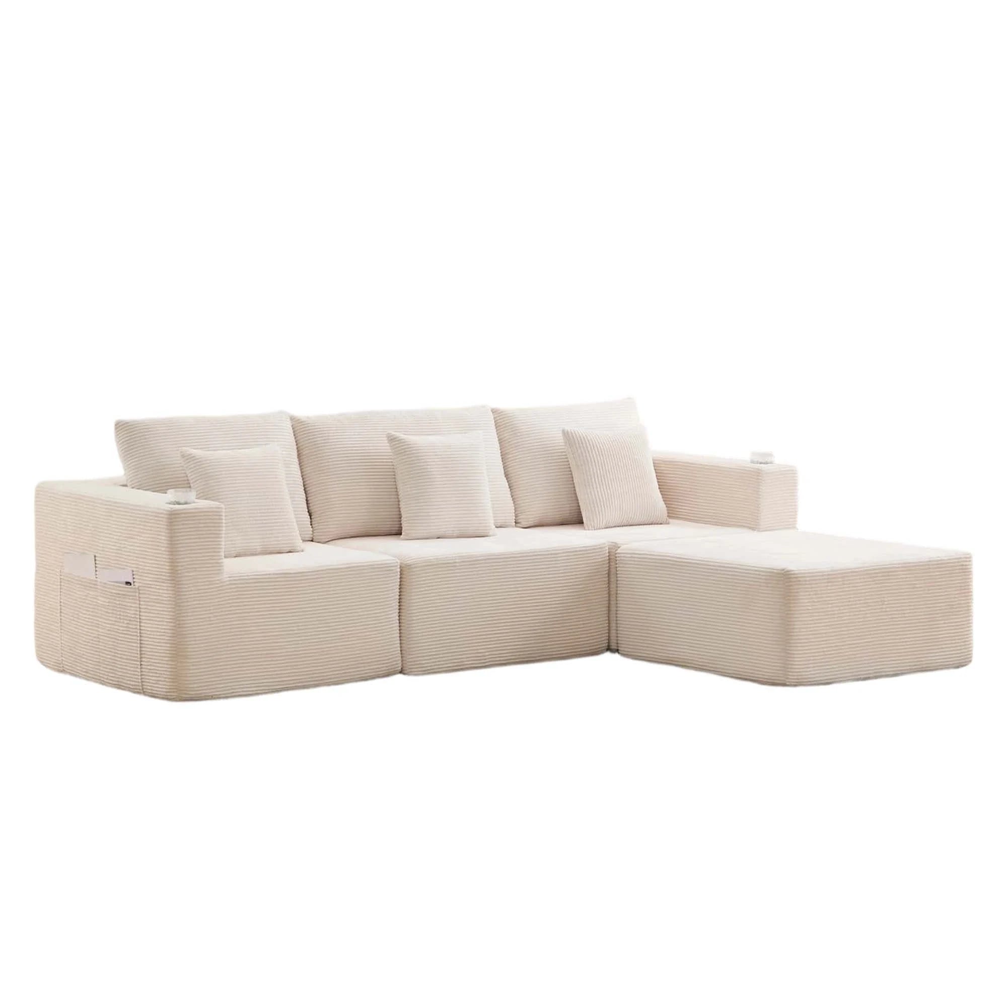 Canapé modulaire côtelé clair en L, coussins d’assise, rangement latéral.