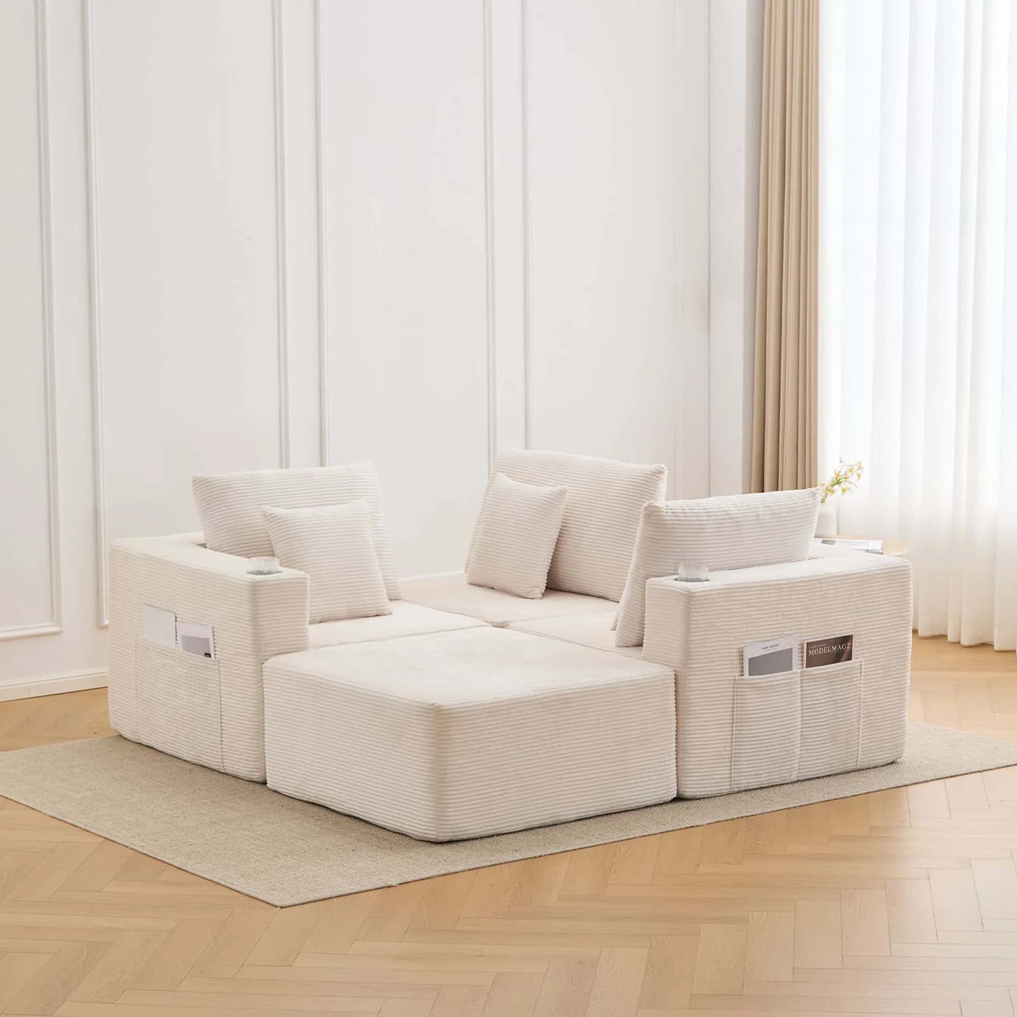 Canapé Hestia blanc en tissu côtelé, modules d’angle et rangements sur accoudoirs
